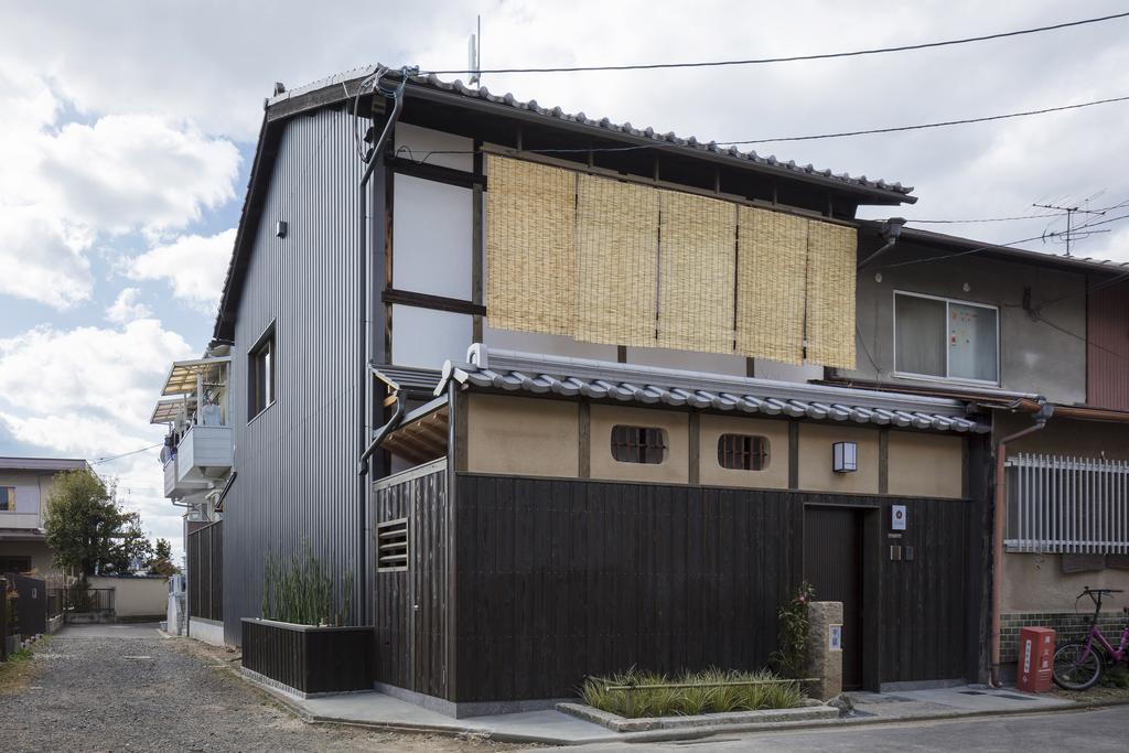 Вилла Yoitsubaki Machiya House Киото Экстерьер фото